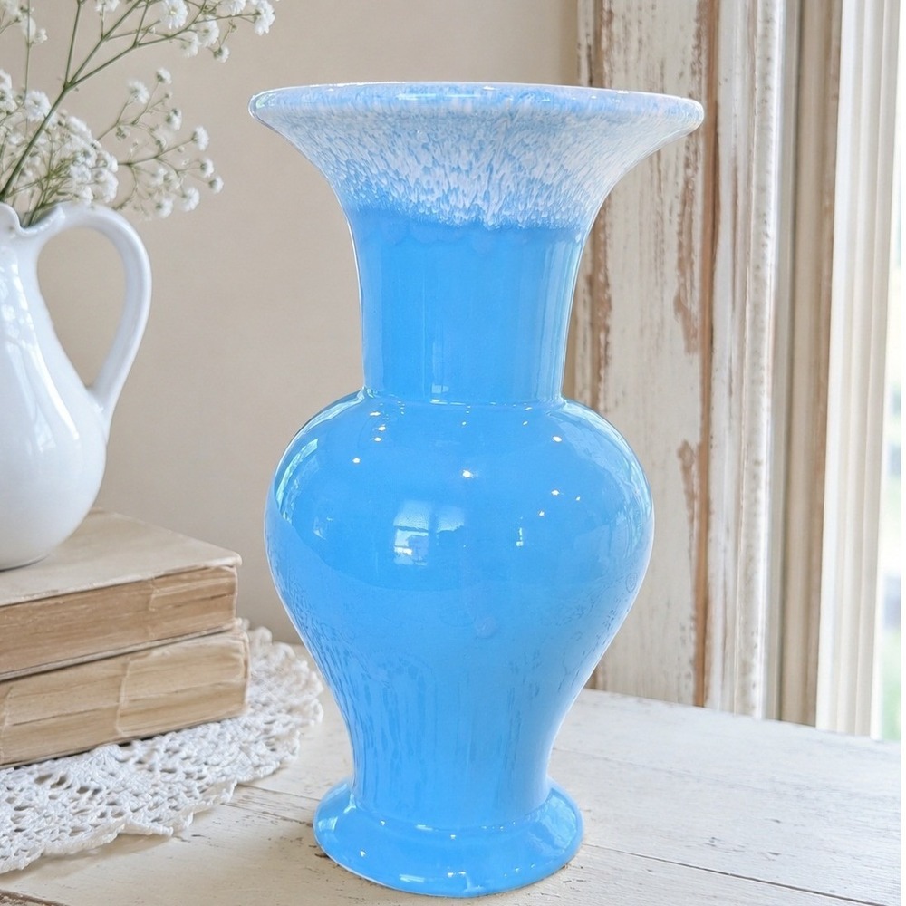 Vintage Hull USA Pottery Vase 8.25" Blue White Drip Glaze MCM Urn